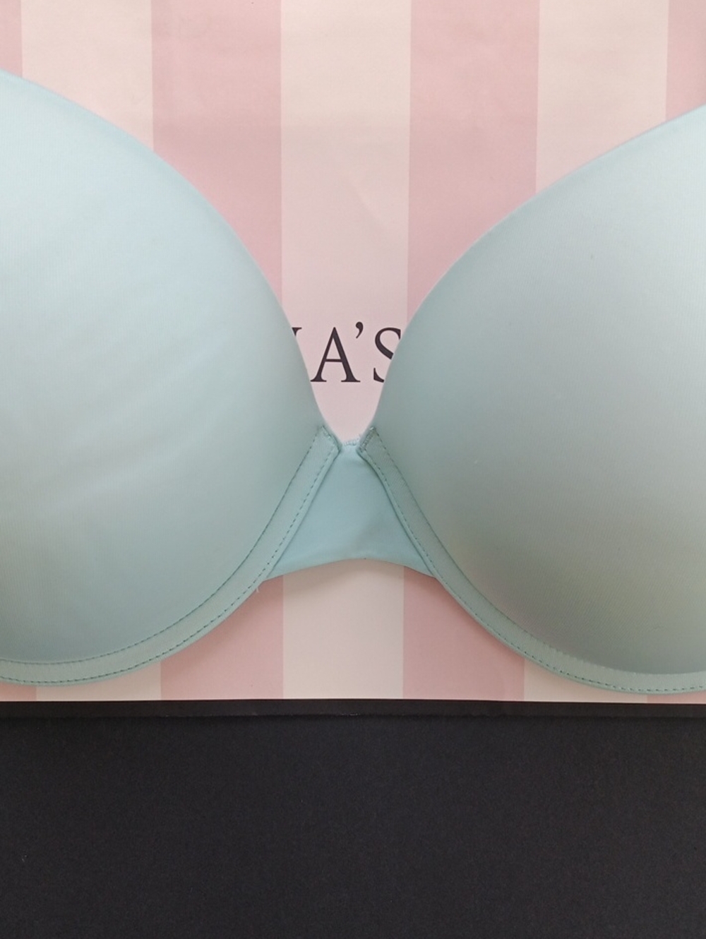 Victoria Secret Pink Light Blue Padded Wear Everywhere Push-up Size 36DD - Picture 2 of 8